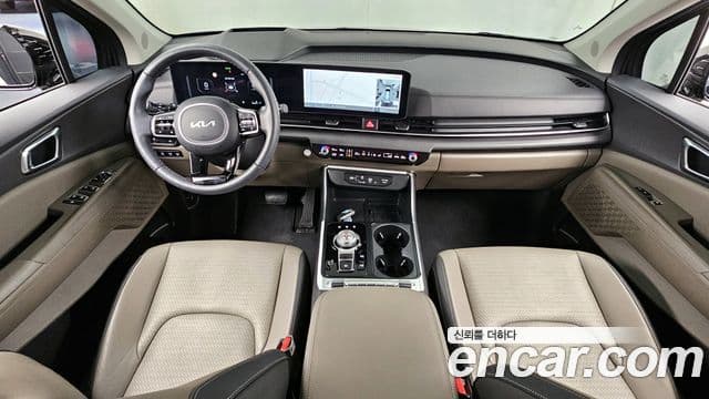 Kia Carnival 2024 — ფოტო 7/20
