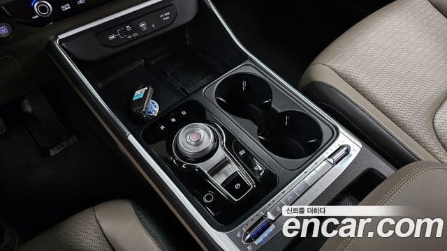 Kia Carnival 2024 — ფოტო 9/20