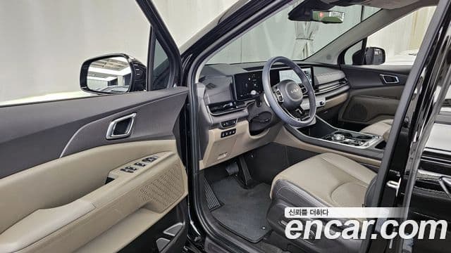 Kia Carnival 2024 — ფოტო 10/20