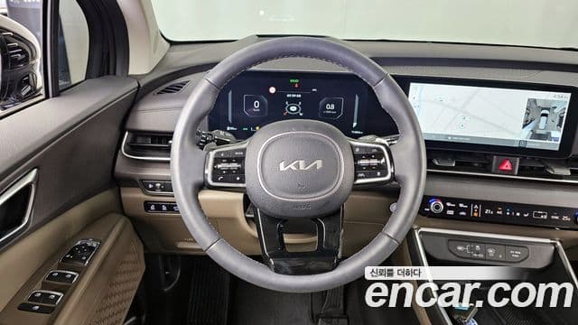 Kia Carnival 2024 — ფოტო 13/20