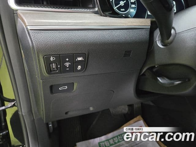Kia K5 2020 — Şəkil 13/17