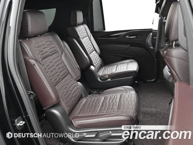 Cadillac Escalade 2023 — ფოტო 12/20
