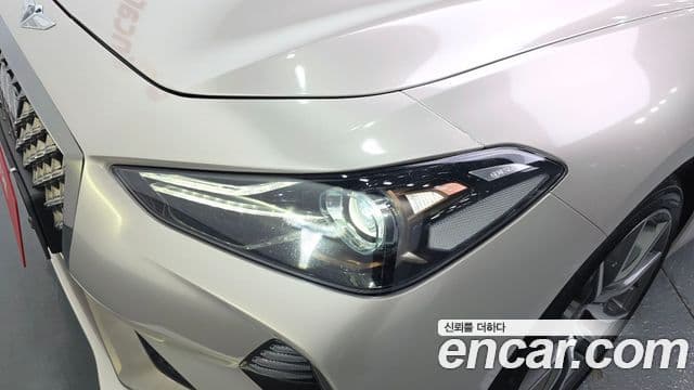 Genesis G70 2018 — Photo 6/31