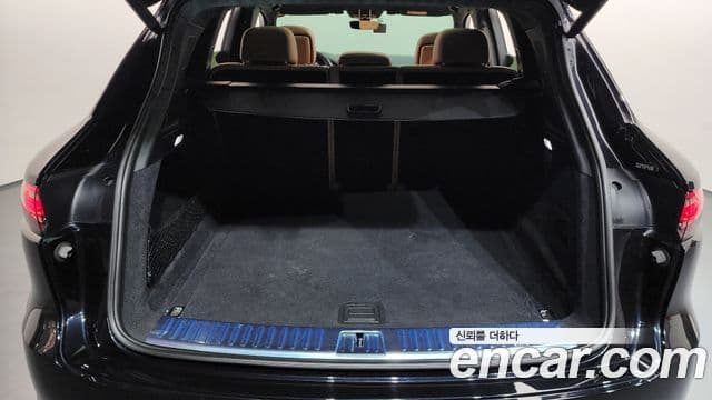 Porsche Cayenne 2020 — ფოტო 19/20