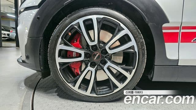 Mini Cooper S Clubman 2022 — Şəkil 5/20