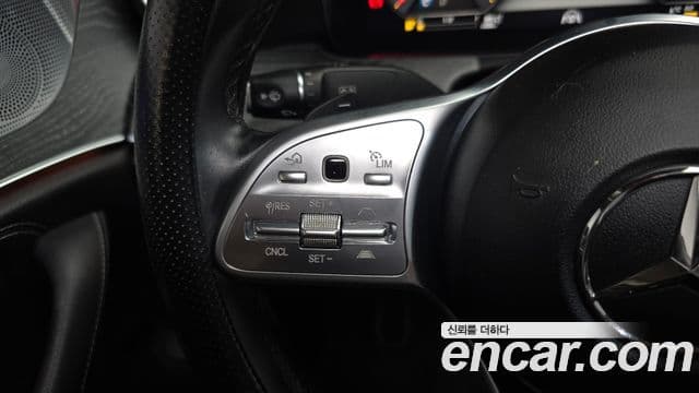 Mercedes-Benz CLS-Class 2019 — фото 17 из 20