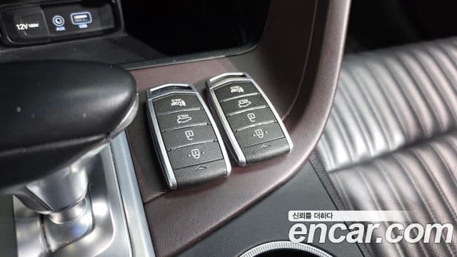 Genesis G70 2018 — Şəkil 17/20