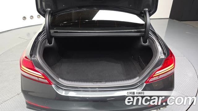 Genesis G70 2018 — Şəkil 20/20