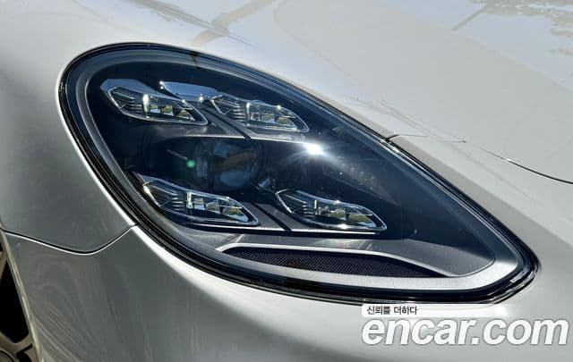 Porsche Panamera 2023 — Şəkil 4/20