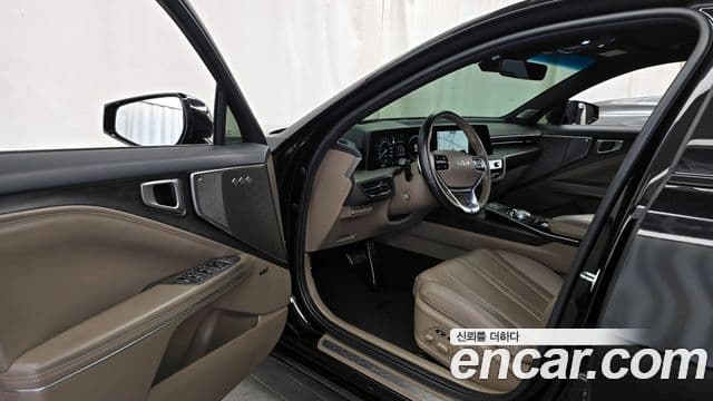 Kia K8 2022 — Şəkil 10/20