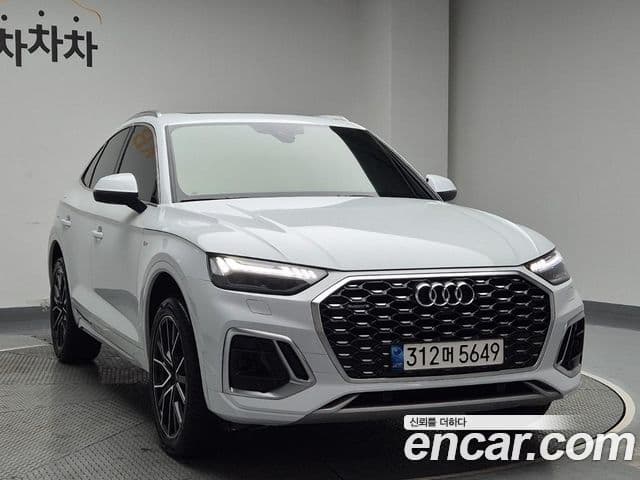 Audi Q5 2021 — Photo 6/20