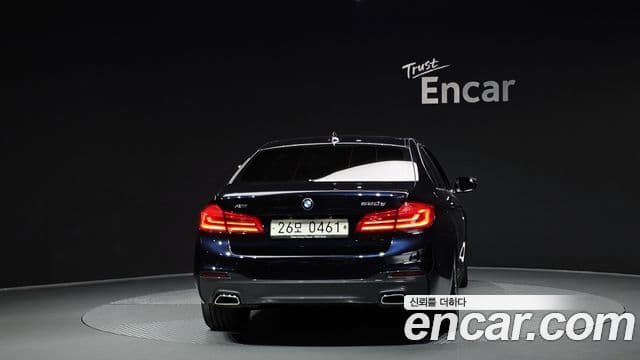 BMW 5 Series 2019 — Şəkil 4/20