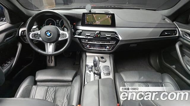 BMW 5 Series 2019 — Şəkil 7/20