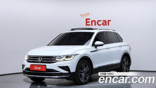 Volkswagen Tiguan 2023 — Photo 1/20