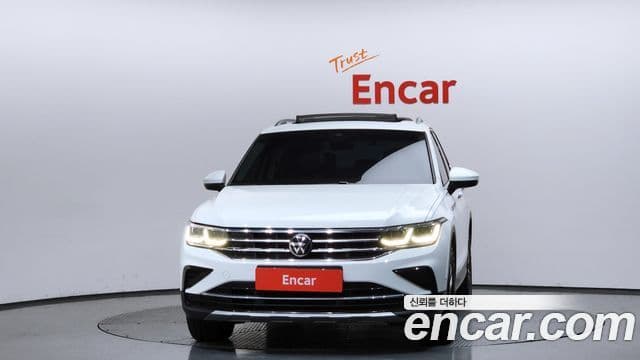 Volkswagen Tiguan 2023 — Photo 11/20