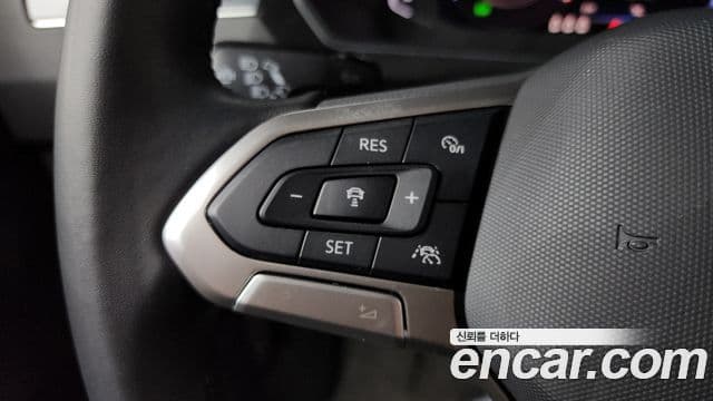 Volkswagen Tiguan 2023 — Photo 18/20