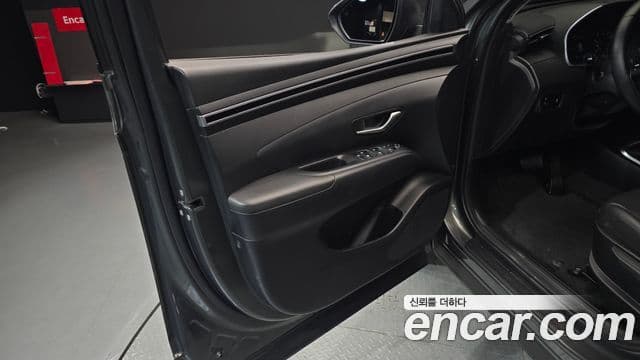 Hyundai Tucson Hybrid 2021 — Photo 6/30