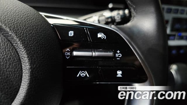 Hyundai Staria 2022 — Фото 16/20