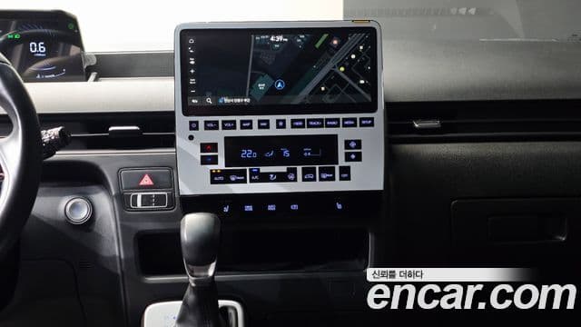 Hyundai Staria 2022 — Фото 19/20