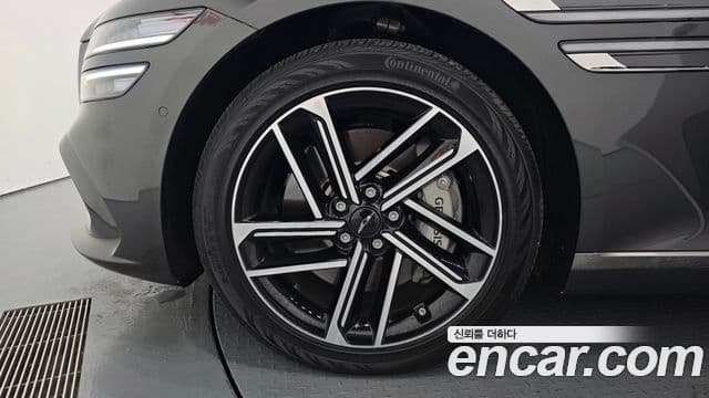 Genesis Electrified G80 2024 — ფოტო 4/20