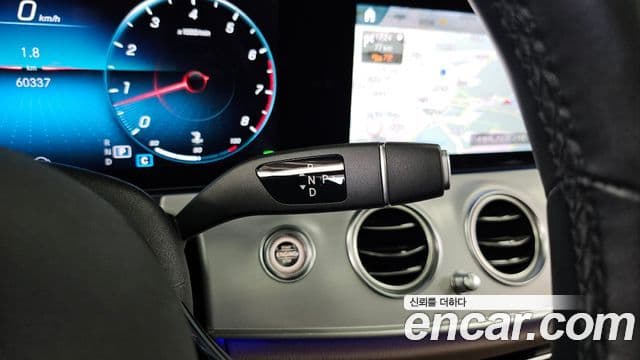 Mercedes-Benz E-Class 2021 — ფოტო 9/20