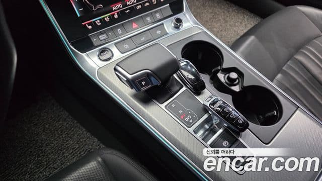 Audi A6 2021 — Şəkil 9/20