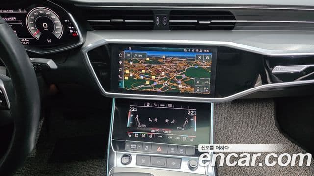 Audi A6 2021 — ფოტო 29/31
