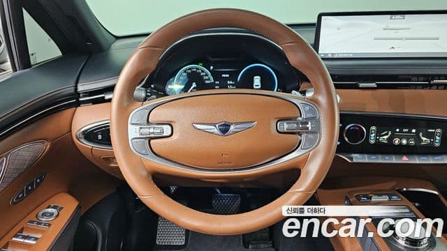 Genesis GV70 2022 — Şəkil 14/20