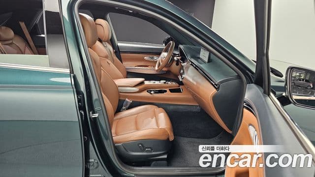 Genesis GV70 2022 — ფოტო 9/31