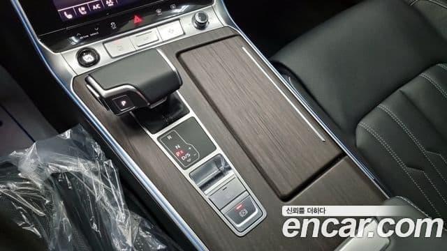 Audi A6 2025 — ფოტო 12/18