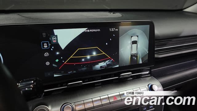 Hyundai Kona 2023 — фото 15 из 20