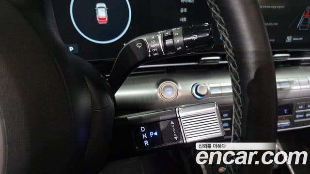 Hyundai Kona 2023 — Şəkil 17/20