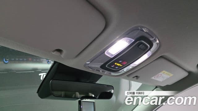 Hyundai Kona Hybrid 2023 — Photo 21/30