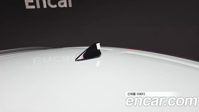 Hyundai Kona Hybrid 2023 — Photo 14/30