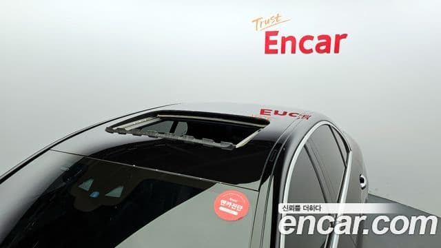 Mercedes-Benz E-Class 2021 — Şəkil 11/20