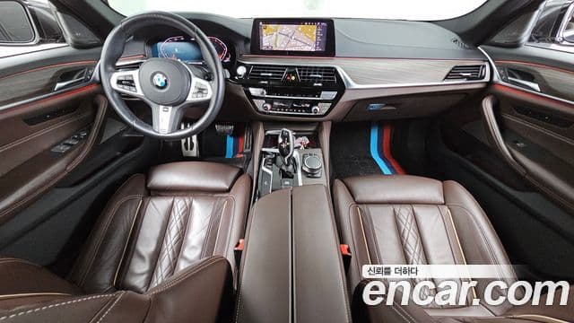 BMW 5 Series 2020 — Фото 7/20