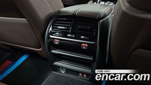 BMW 5 Series 2020 — Фото 18/20