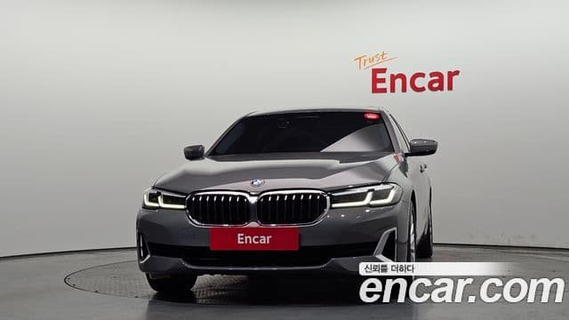 BMW 5 Series 2022 — Şəkil 3/20