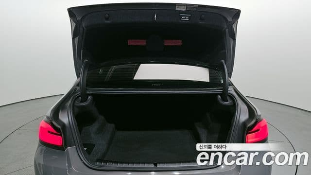 BMW 5 Series 2022 — фото 20 из 20