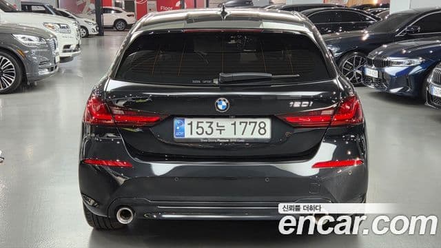 BMW 1 Series 2024 — ფოტო 3/15
