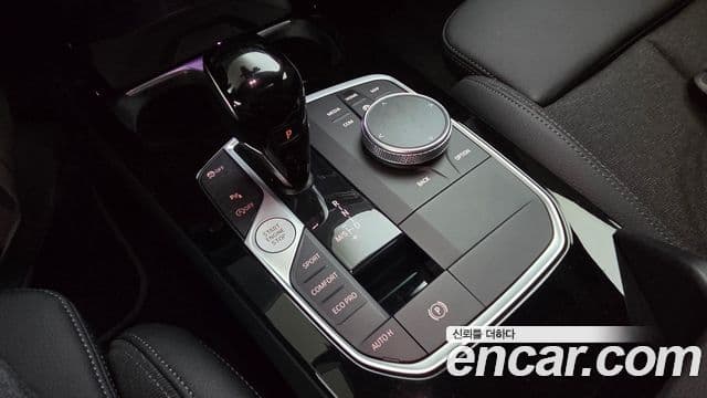 BMW 1 Series 2024 — ფოტო 8/15