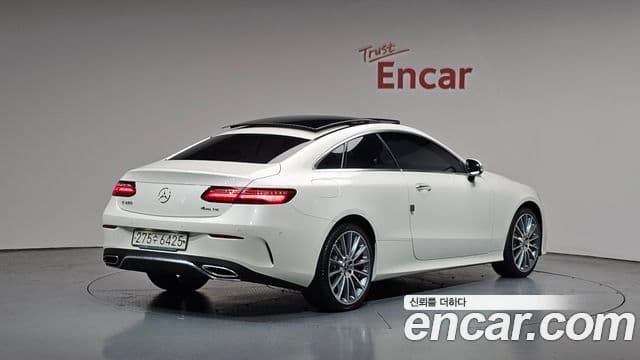 Mercedes-Benz E-Class 2020 — Фото 2/20