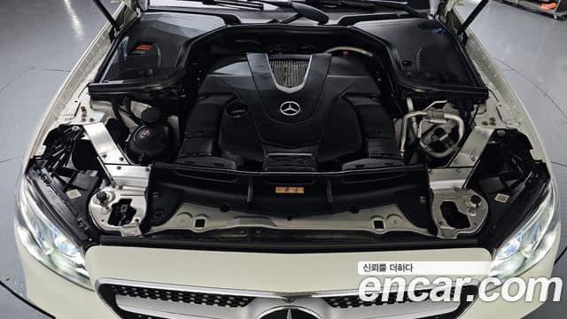 Mercedes-Benz E-Class 2020 — Фото 6/20