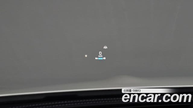Mercedes-Benz E-Class 2020 — ფოტო 23/35
