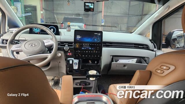Hyundai Staria 2022 — ფოტო 12/20