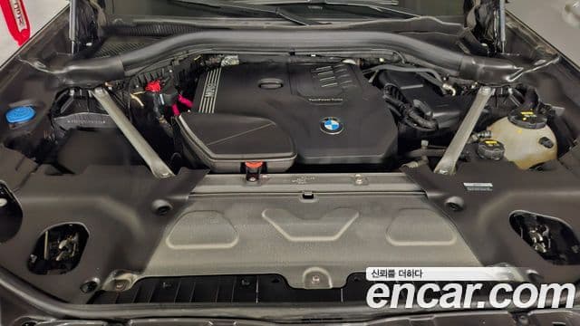 BMW X4 2023 — Şəkil 10/20