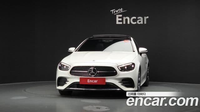 Mercedes-Benz E-Class 2022 — ფოტო 3/20
