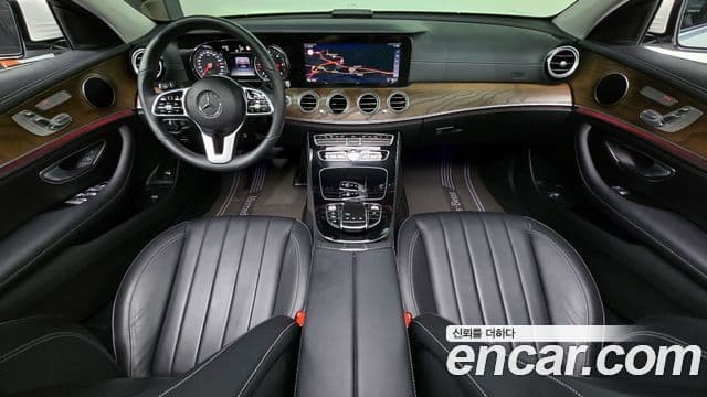 Mercedes-Benz E-Class 2020 — Şəkil 11/20