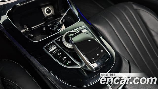 Mercedes-Benz E-Class 2018 — ფოტო 9/20