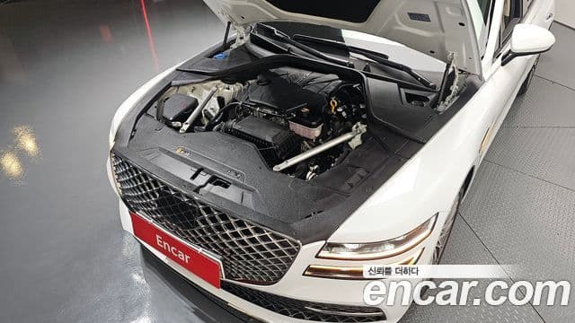 Genesis Electrified G80 2020 — ფოტო 6/20